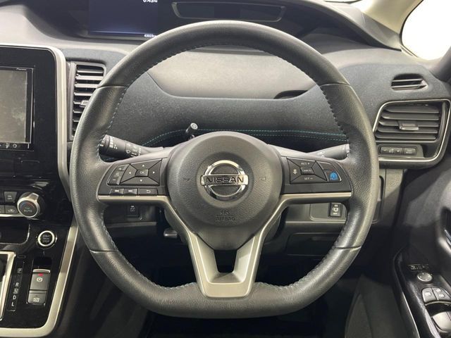 NISSAN SERENA  S-HYBRID 2016 Image 31