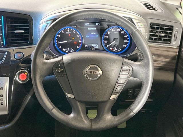 NISSAN ELGRAND 2019 Image 31