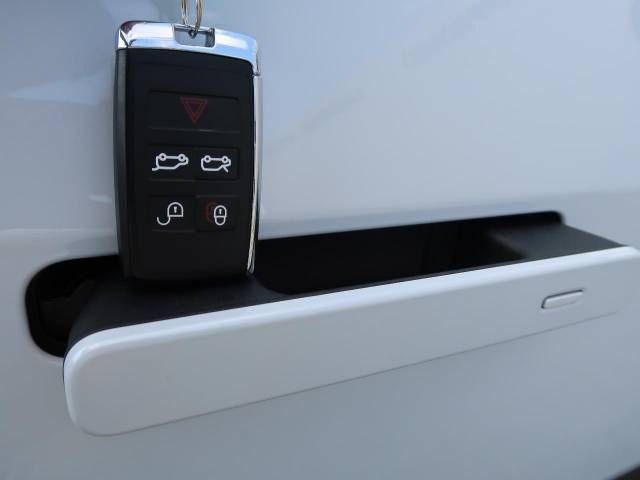 JAGUAR I-PACE 2023 Image 31