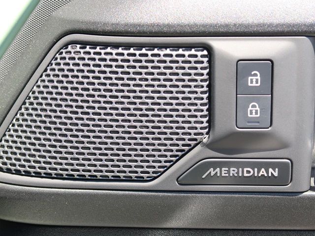 ROVER DEFENDER 2023 Image 31