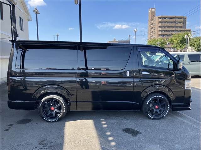 TOYOTA HIACE VAN 2WD 2020 Image 31