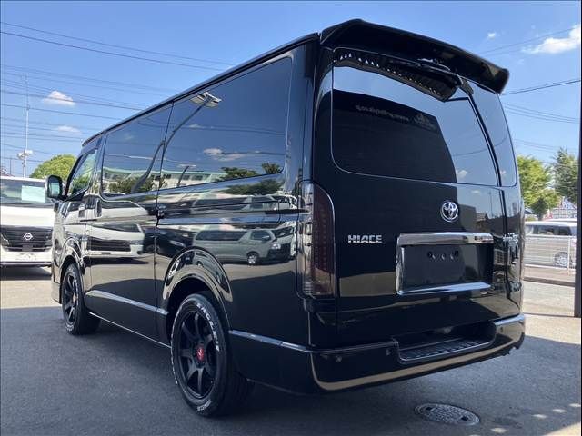 TOYOTA HIACE VAN 2WD 2020 Image 31