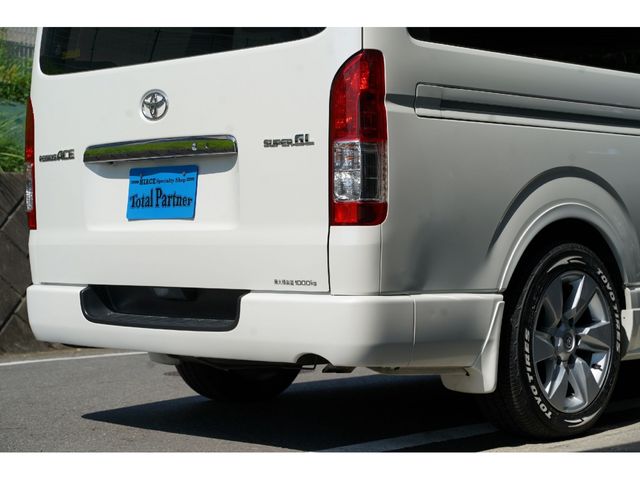 TOYOTA REGIUSACE VAN 4WD 2014 Image 31