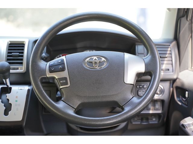 TOYOTA REGIUSACE VAN 4WD 2014 Image 31