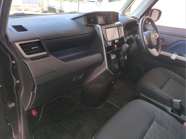 TOYOTA TANK 2017 Image 31