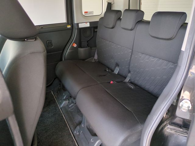 TOYOTA TANK 2017 Image 31