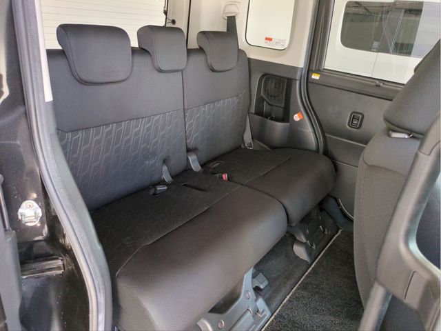 TOYOTA TANK 2017 Image 31