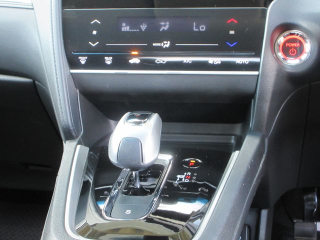 HONDA SHUTTLE HYBRID 2018 Image 31