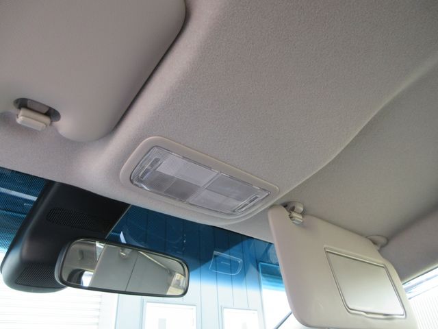 HONDA SHUTTLE HYBRID 2018 Image 31