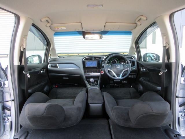 HONDA SHUTTLE HYBRID 2018 Image 31