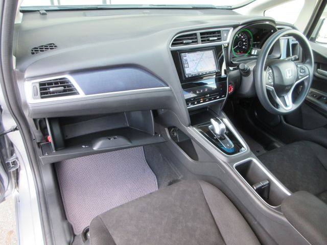 HONDA SHUTTLE HYBRID 2018 Image 31