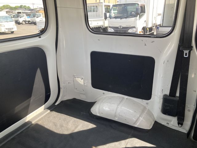 TOYOTA TOWNACE VAN 4WD 2014 Image 31