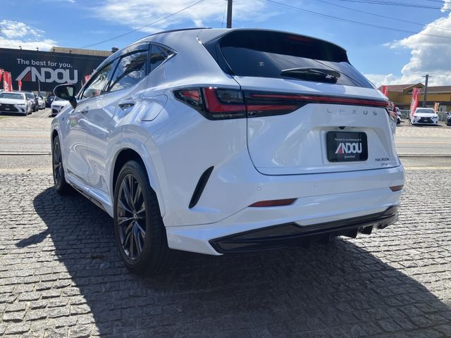 TOYOTA LEXUS NX350H AWD 2023 Image 31