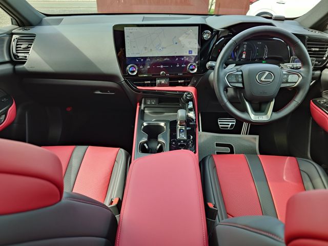 TOYOTA LEXUS NX350H AWD 2023 Image 31