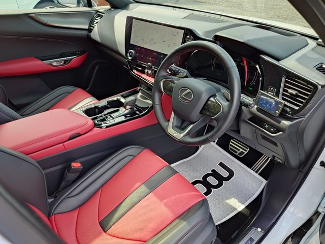 TOYOTA LEXUS NX350H AWD 2023 Image 31