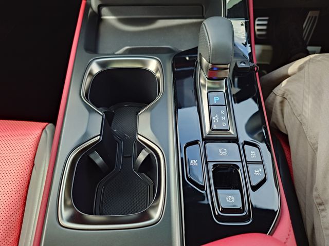 TOYOTA LEXUS NX350H AWD 2023 Image 31