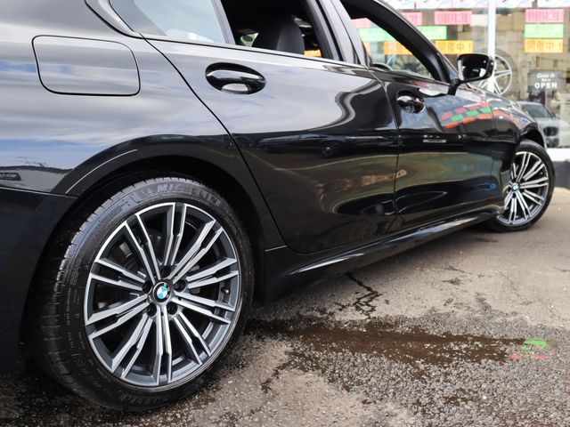 BMW 3SERIES SEDAN 2019 Image 31
