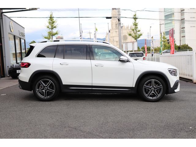 MERCEDES BENZ GLB 2023 Image 31