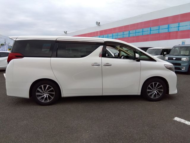 TOYOTA ALPHARD 2016 Image 31