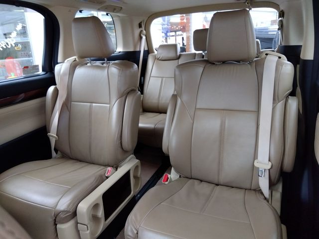 TOYOTA ALPHARD 2016 Image 31