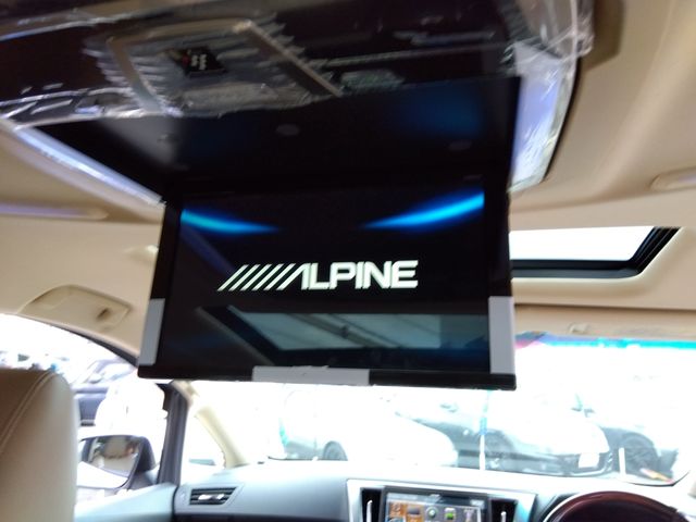 TOYOTA ALPHARD 2016 Image 31