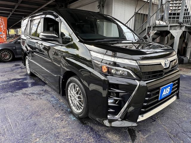 TOYOTA VOXY HYBRID 2021 Image 31