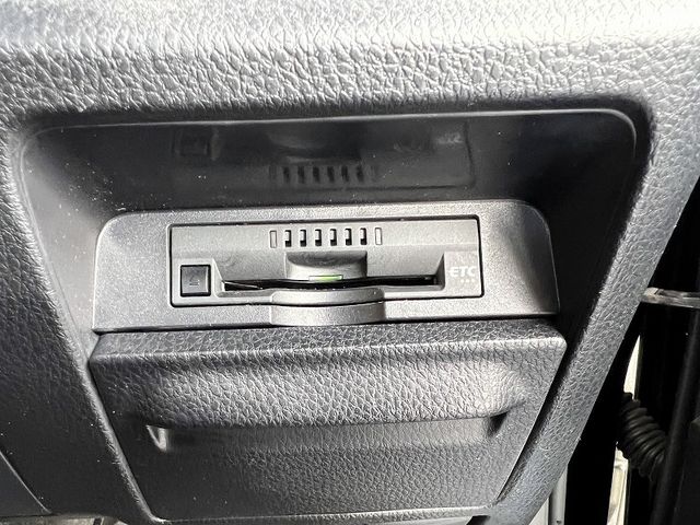 TOYOTA VOXY HYBRID 2021 Image 31