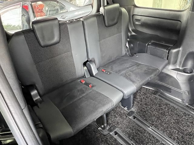 TOYOTA VOXY HYBRID 2021 Image 31