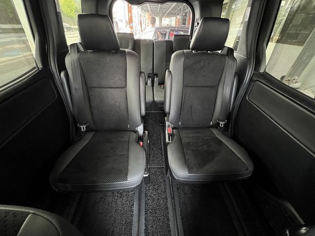 TOYOTA VOXY HYBRID 2021 Image 31