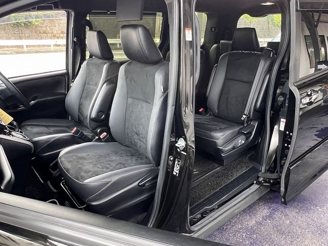 TOYOTA VOXY HYBRID 2021 Image 31