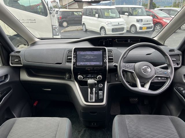 NISSAN SERENA  S-HYBRID 2017 Image 31