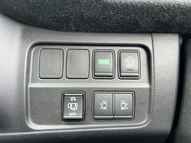 NISSAN SERENA  S-HYBRID 2017 Image 31