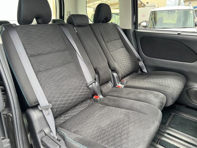 NISSAN SERENA  S-HYBRID 2017 Image 31