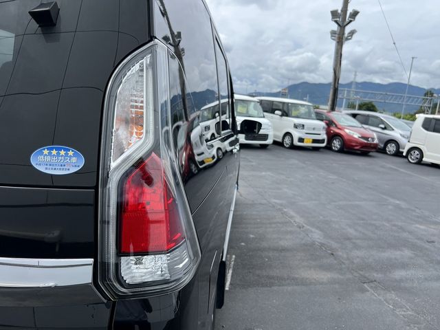 NISSAN SERENA  S-HYBRID 2017 Image 31