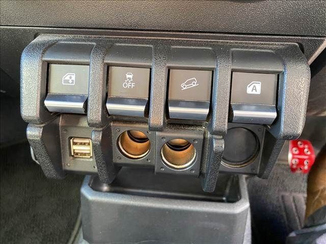 SUZUKI JIMNY 4WD 2021 Image 31