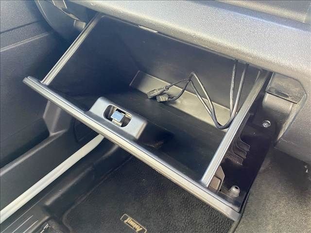 SUZUKI JIMNY 4WD 2021 Image 31