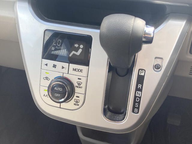 DAIHATSU CAST STYLE 4WD 2019 Image 31