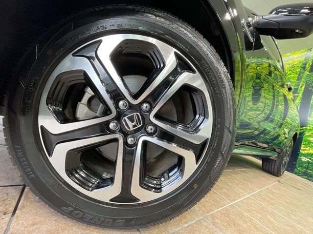 HONDA VEZEL HYBRID 2018 Image 31