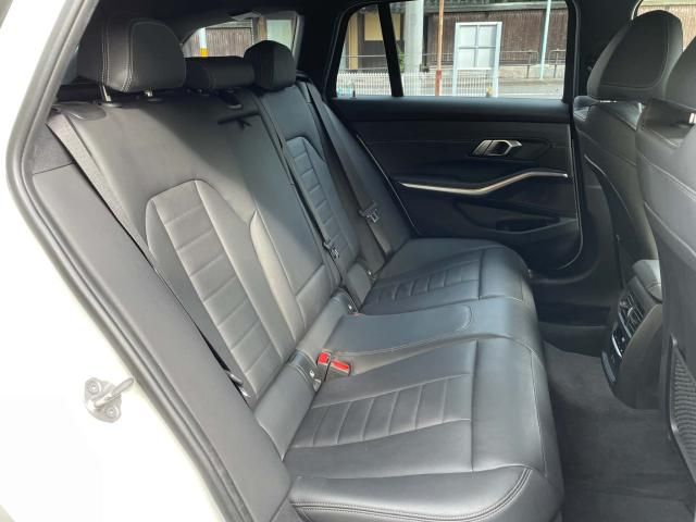 BMW 3SERIES TOURING 2021 Image 31