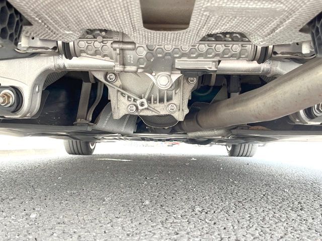 BMW 5SERIES SEDAN 2018 Image 31