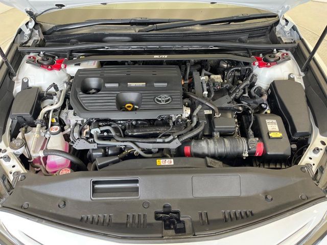 TOYOTA CAMRY HYBRID 2021 Image 31