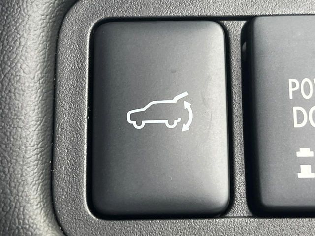 MITSUBISHI DELICA D:5 4WD 2023 Image 31