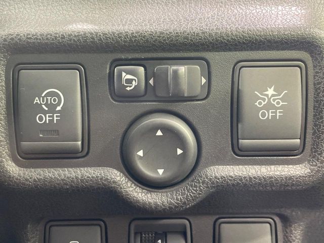 NISSAN NOTE 2018 Image 31