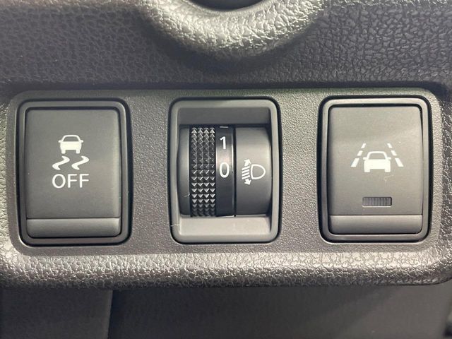 NISSAN NOTE 2018 Image 31