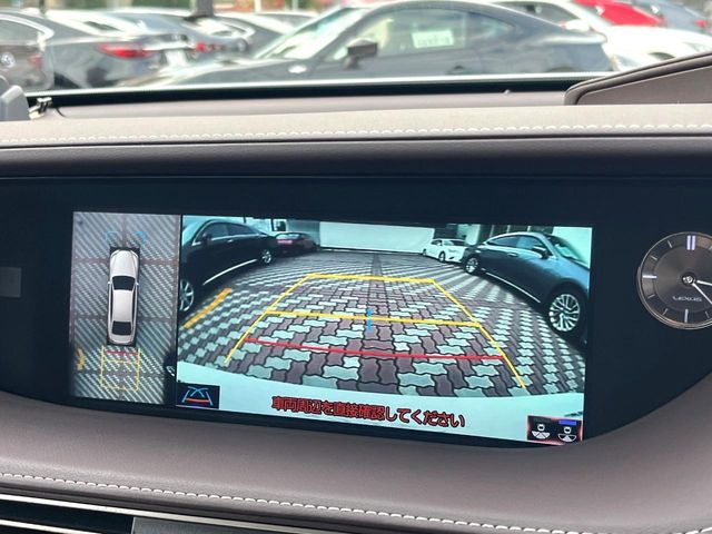 TOYOTA LEXUS LS500 4WD 2018 Image 31