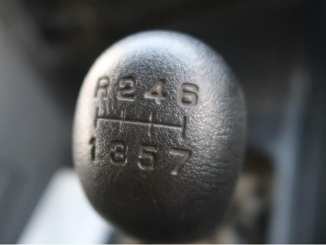 MITSUBISHI FUSOU SUPER GREAT 2014 Image 31