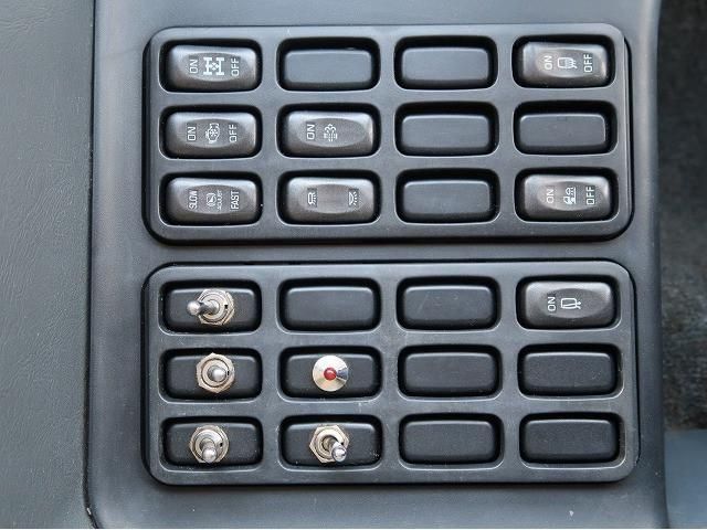 MITSUBISHI FUSOU SUPER GREAT 2014 Image 31