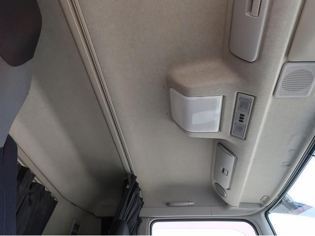 MITSUBISHI FUSOU SUPER GREAT 2014 Image 31