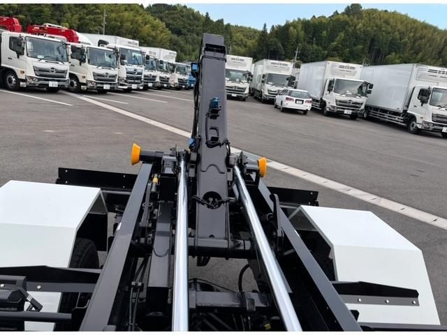 MITSUBISHI FUSOU FIGHTER 2025 Image 31