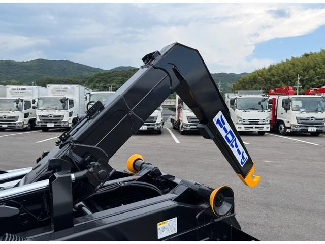 MITSUBISHI FUSOU FIGHTER 2025 Image 31